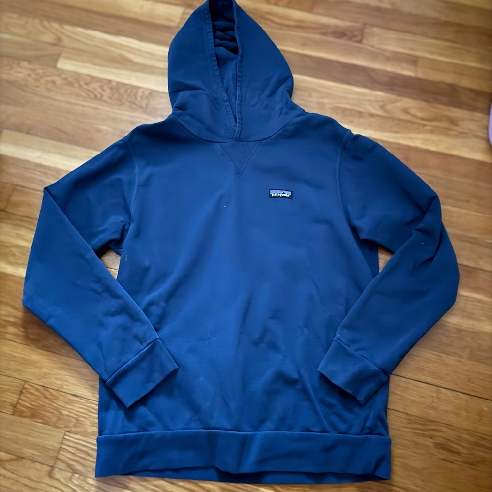 Patagonia Men’s M Teal Hoodie w/Logo On Left Chest